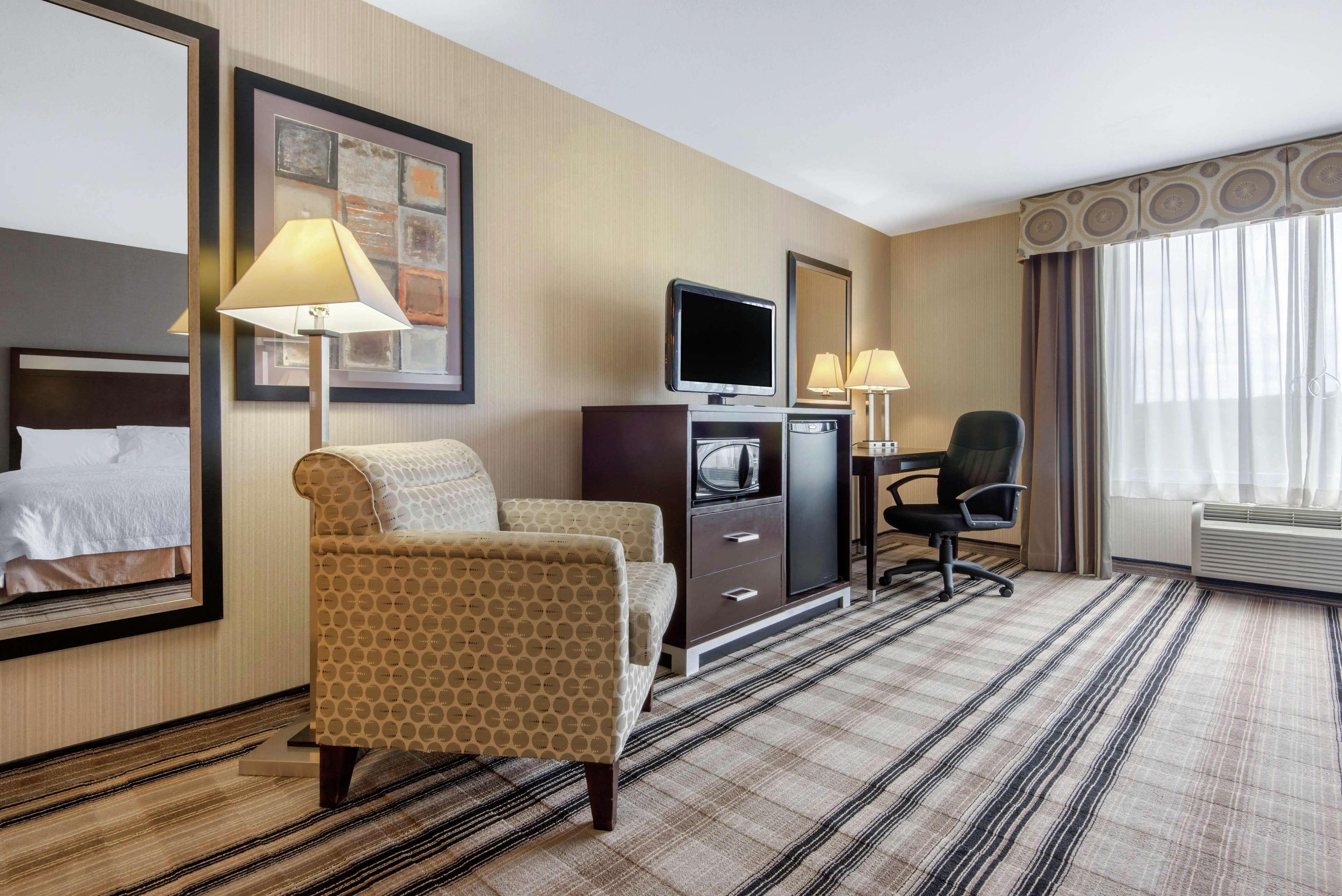 Hampton Inn Meadville Eksteriør bilde