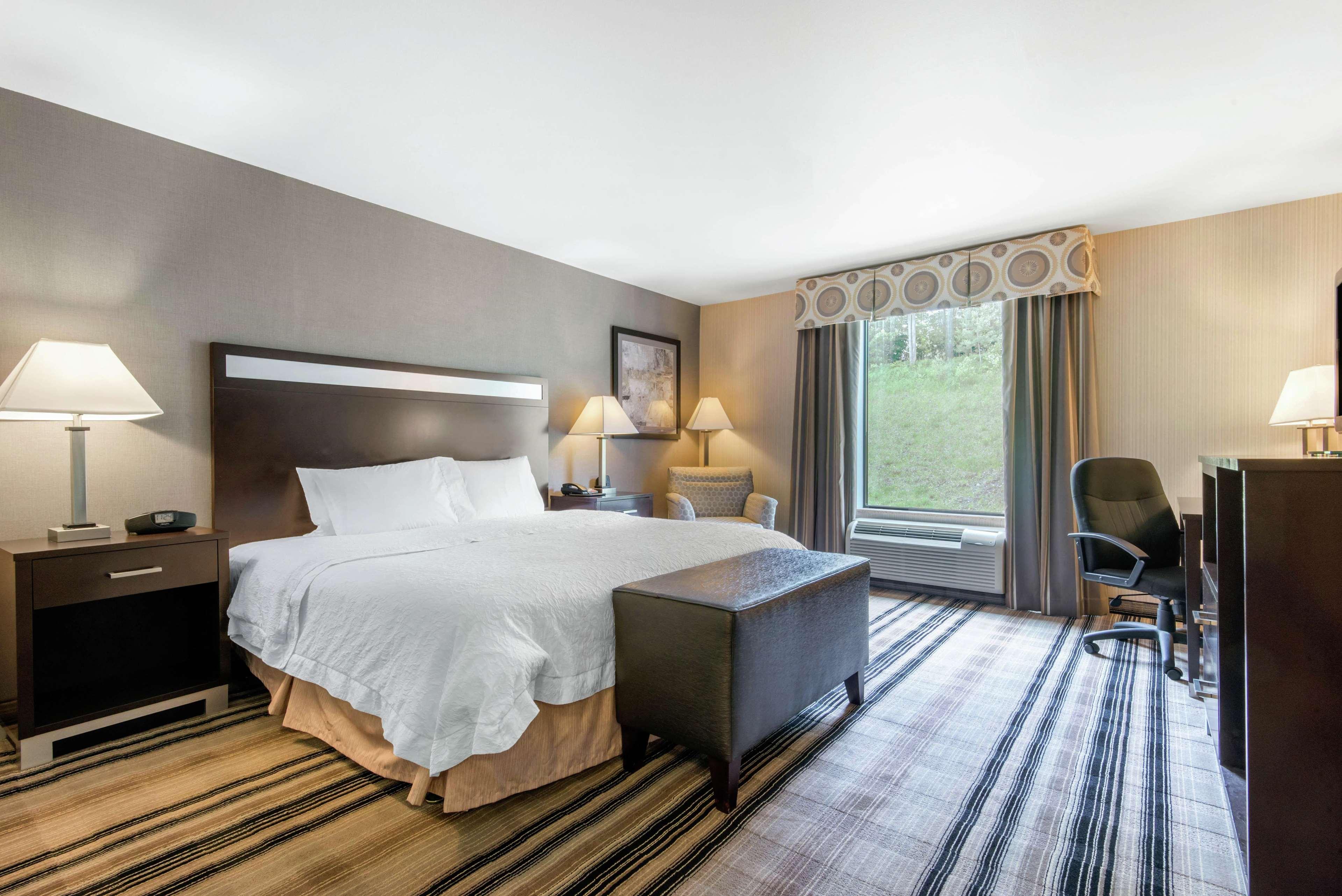 Hampton Inn Meadville Eksteriør bilde