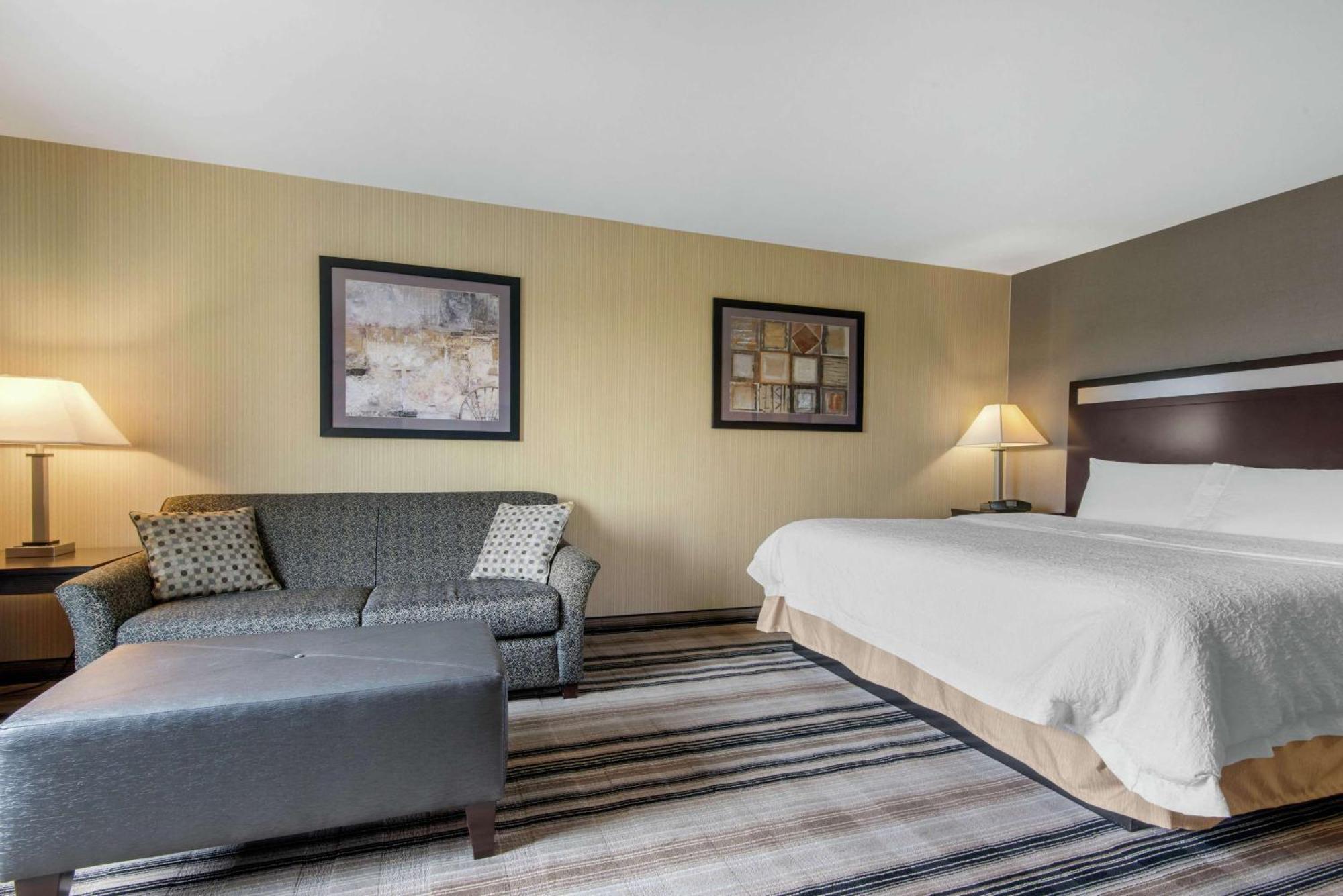 Hampton Inn Meadville Eksteriør bilde