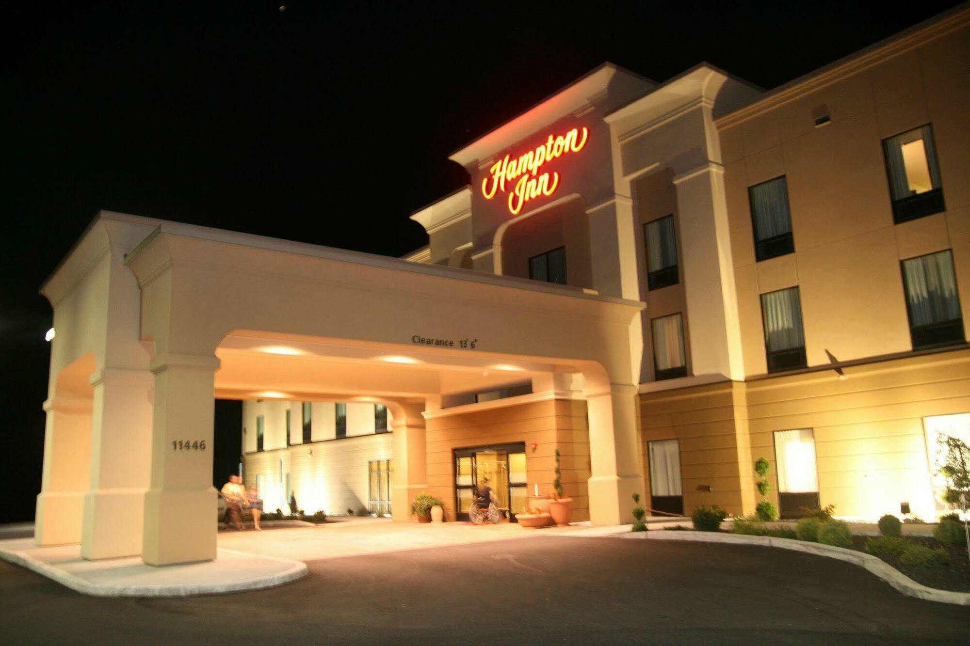 Hampton Inn Meadville Eksteriør bilde